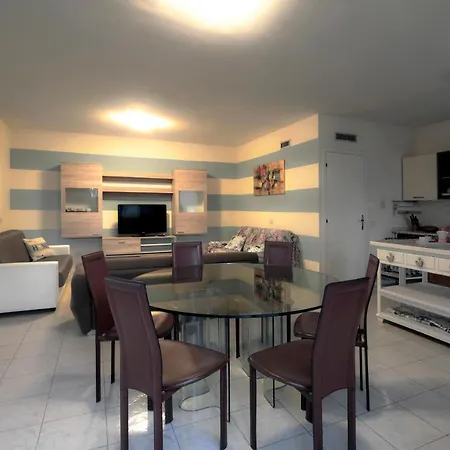 Colombare - Italian Homing Apartment Sirmione
